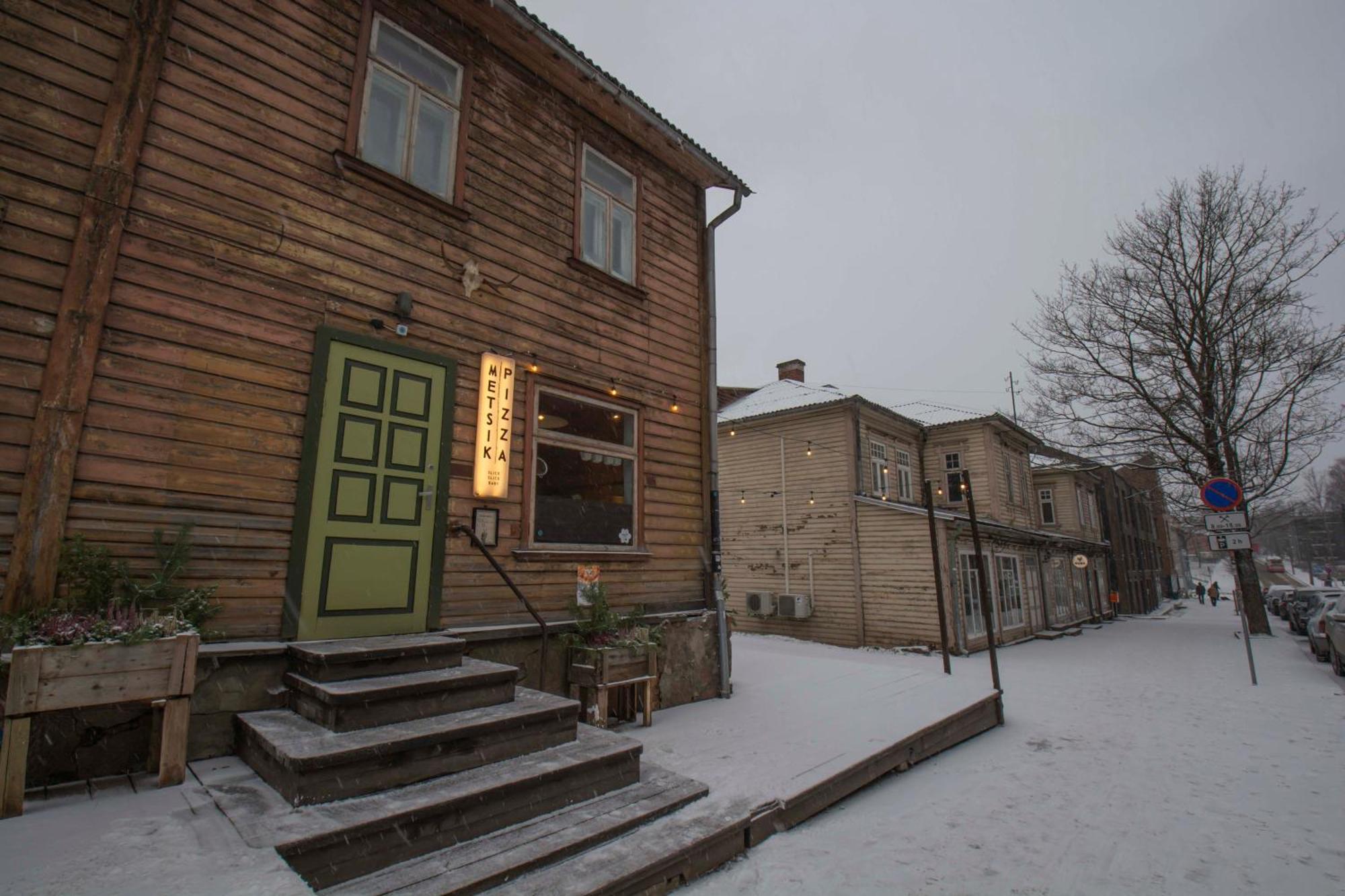 Karlovaidyll 2 - Cozy Apartment In A Quiet Area With Free Parking Tartu Bagian luar foto